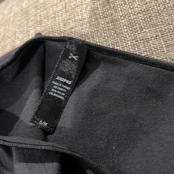 Skims Essential Cami Bodysuit - Picture 4 of 6